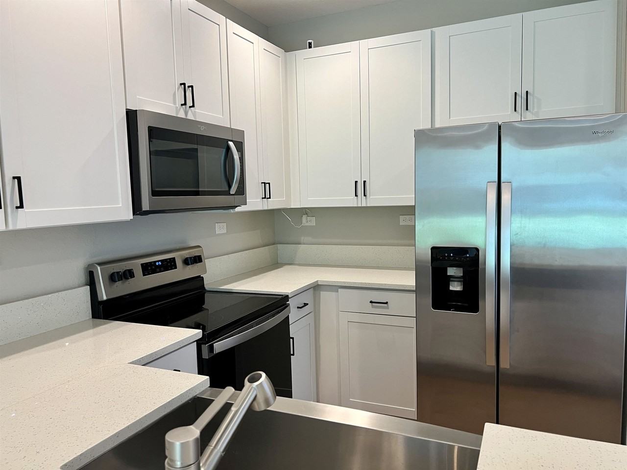 7155 Jareth Dr - Photo 7 of 23