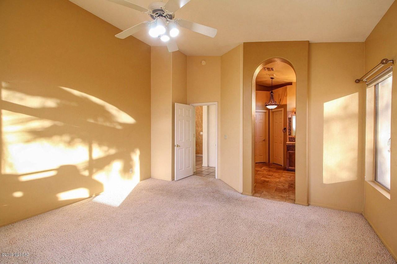 7981 N Wildomar Dr - Photo 7 of 19