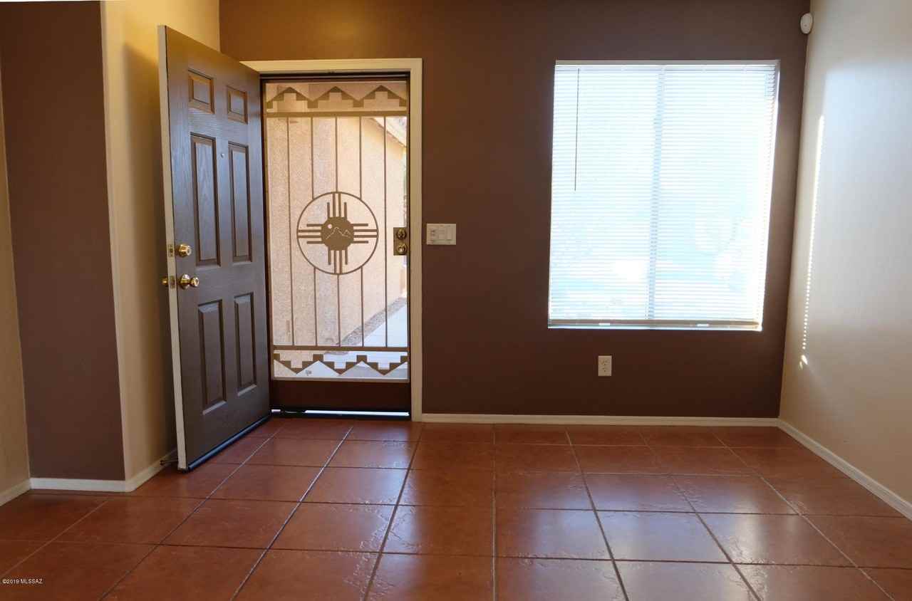 6871 S Cottontail Run Ave - Photo 5 of 42