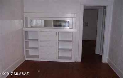 914 E 6th St - Photo 5 of 40