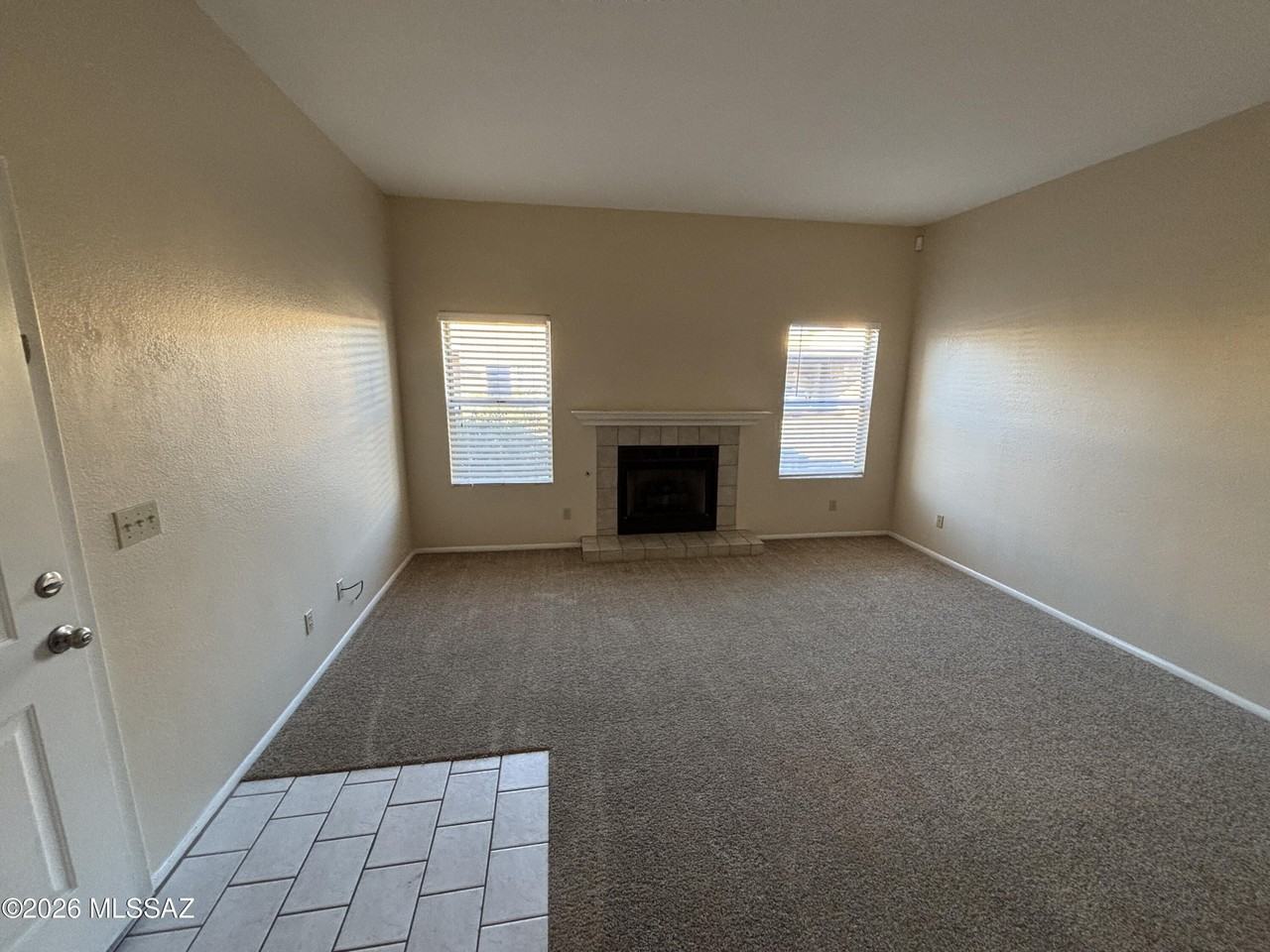 1179 N Sonoita Ave - Photo 2 of 13