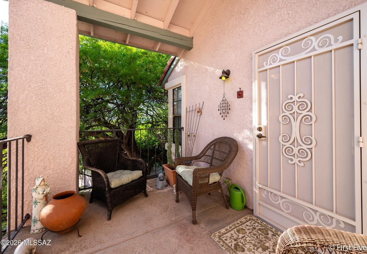 6470 N Tierra De Las Catalinas Apt 100 - Photo 2 of 25