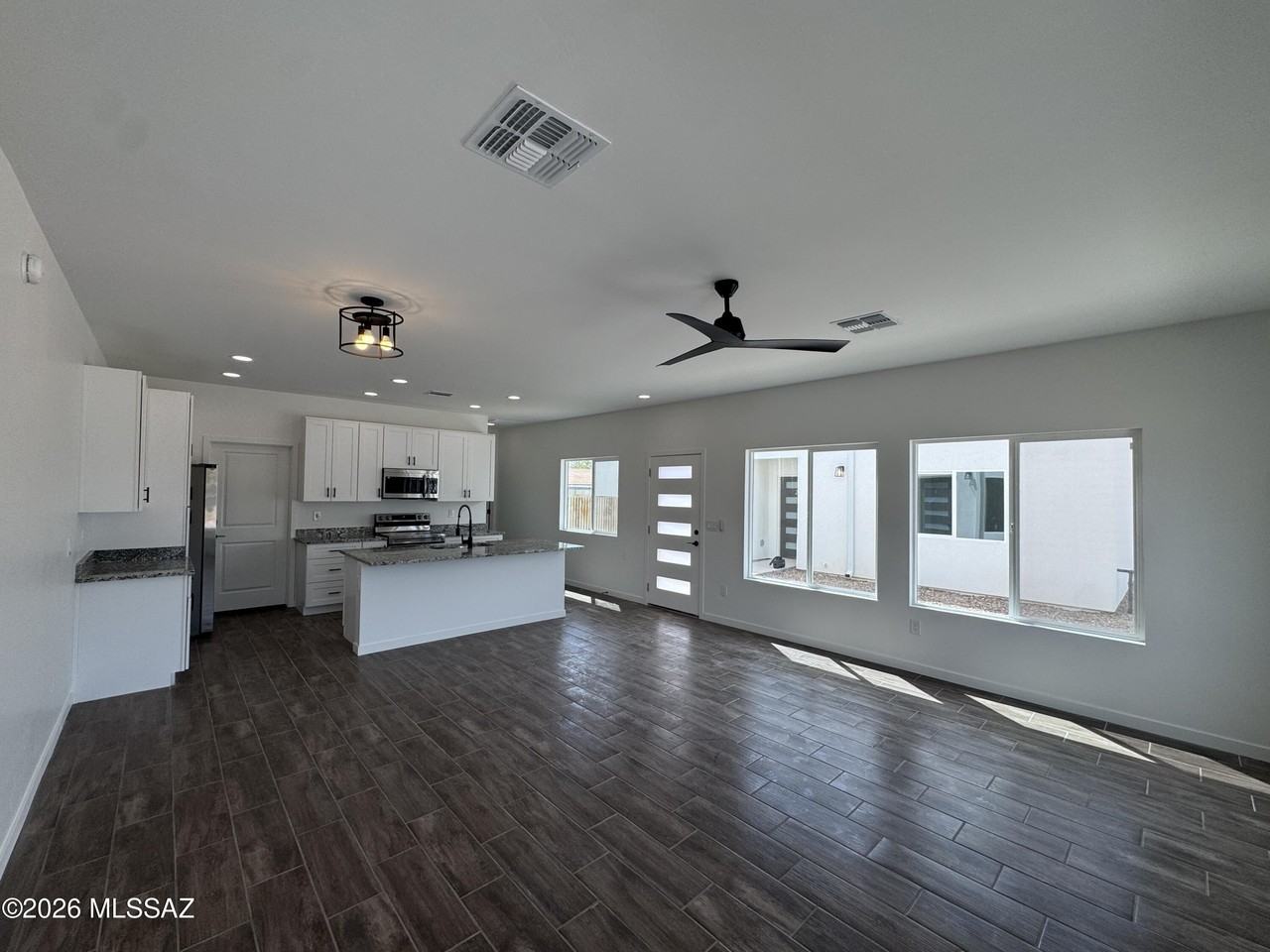 2126 N Ralph Ave Unit 1 - Photo 3 of 8