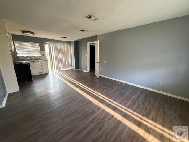 2907 Flower Acre Rd - Photo 3 of 4