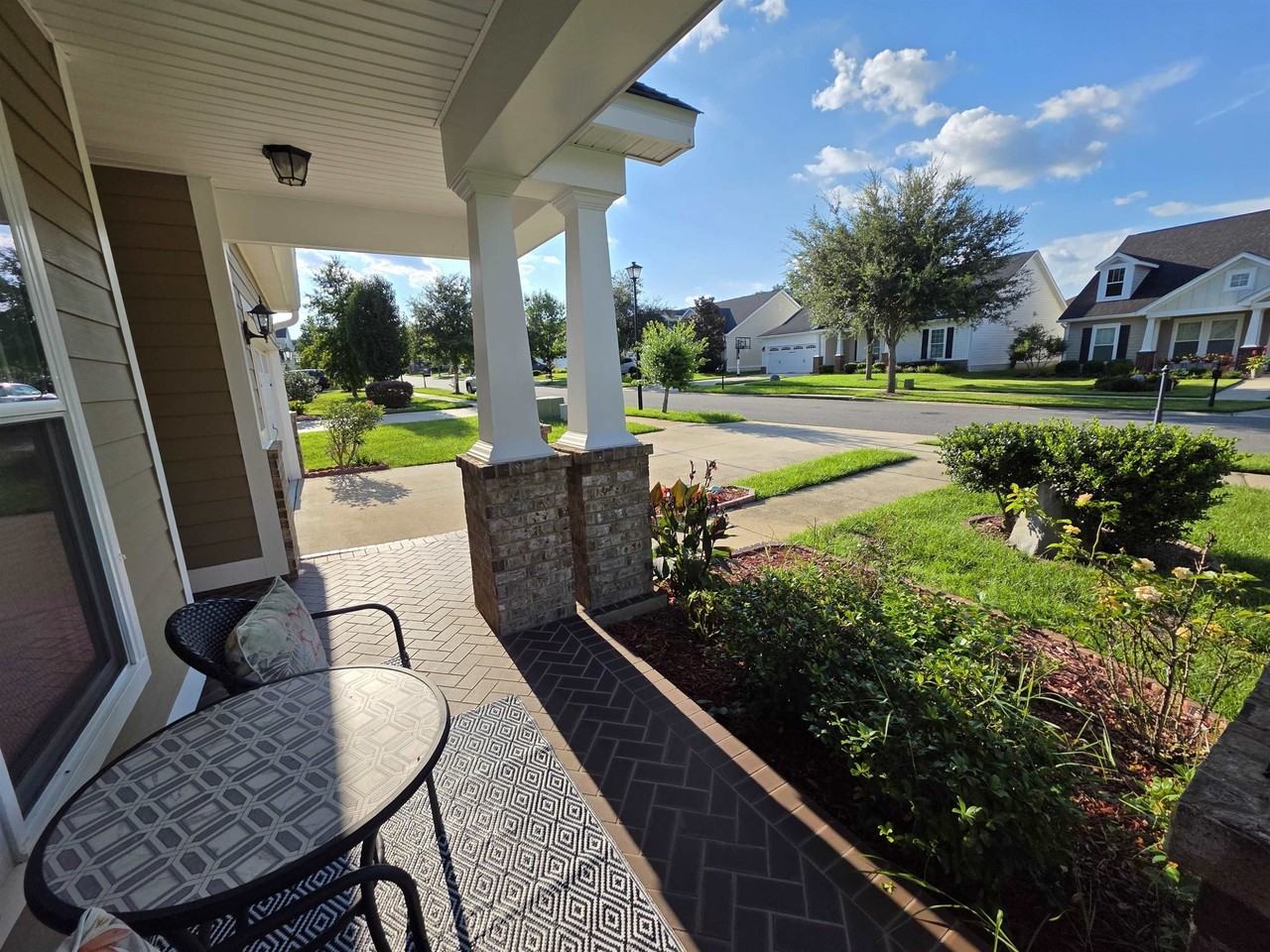 2521 Lantana Ln - Photo 4 of 44