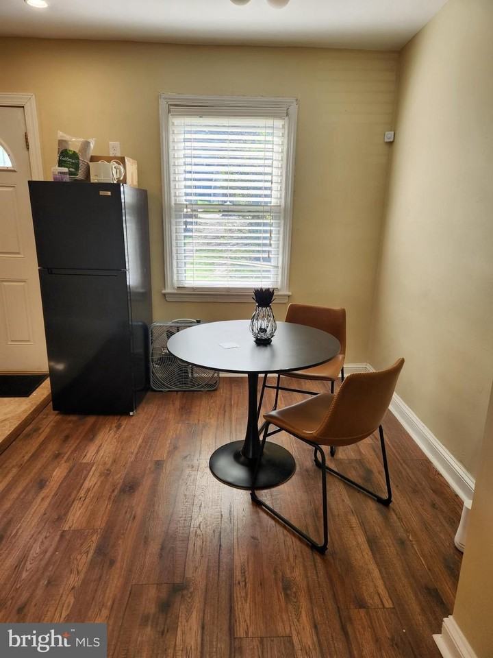 2330 14th Pl Se - Photo 6 of 22