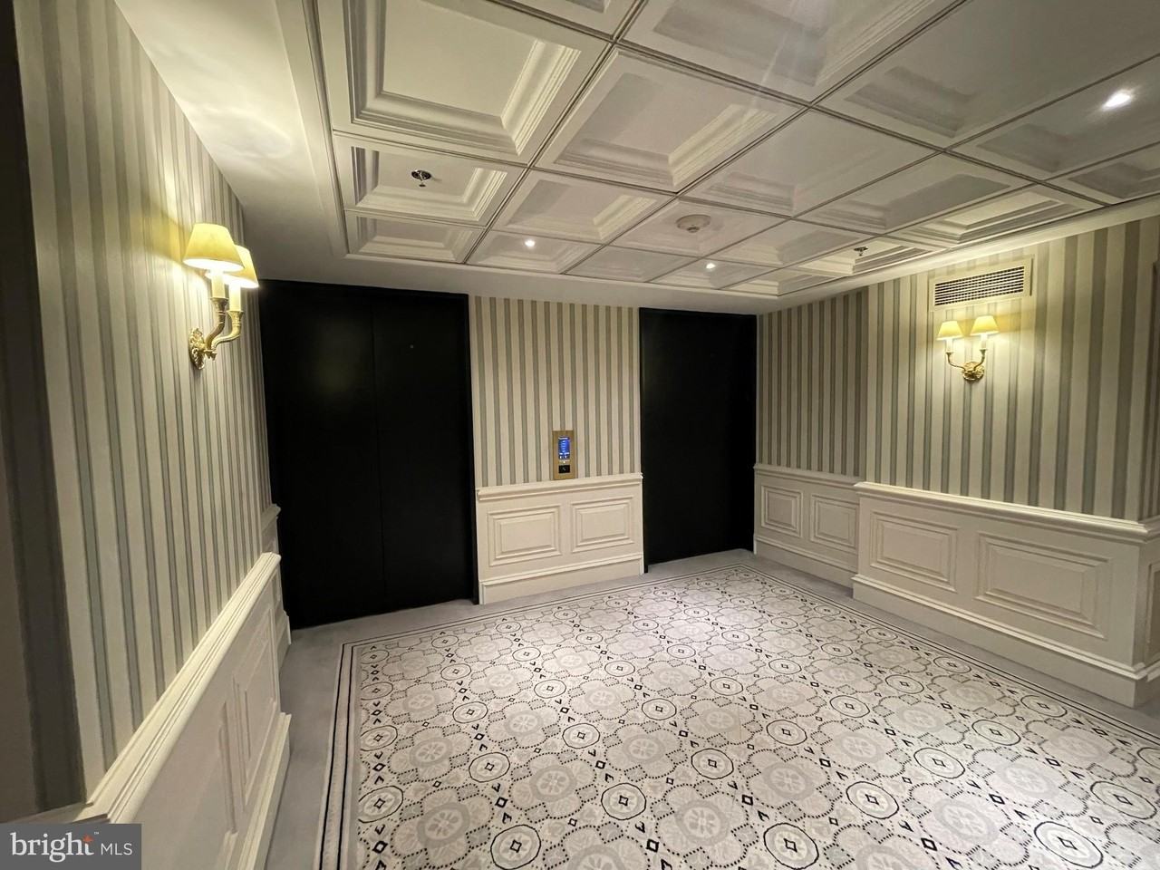 801 Pennsylvania Ave Nw Apt 1125 - Photo 6 of 34