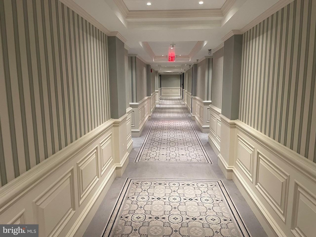 801 Pennsylvania Ave Nw Apt 1125 - Photo 7 of 34