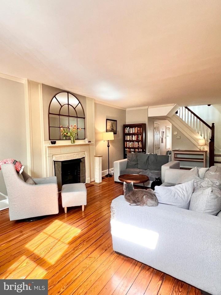 1507 N Rodney St - Photo 5 of 50