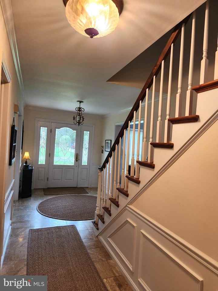 5 Harlech Dr - Photo 2 of 21