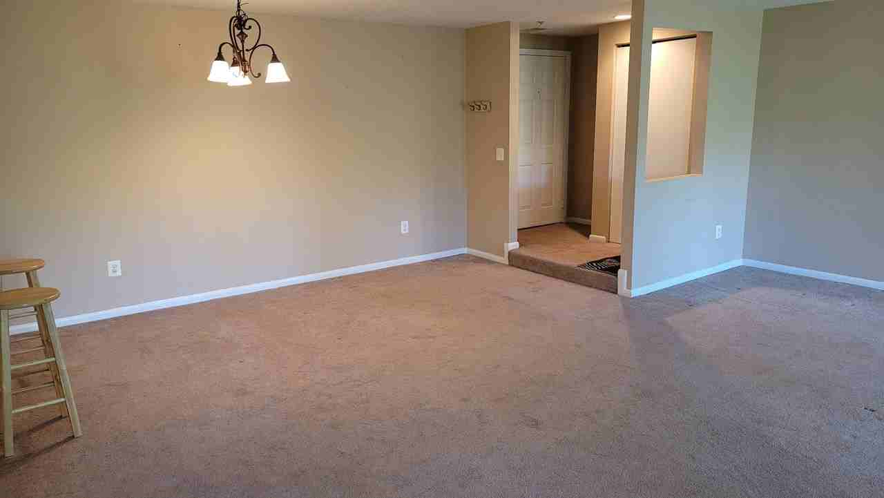 40 Hearthstone Ct Apt G - Photo 3 of 28