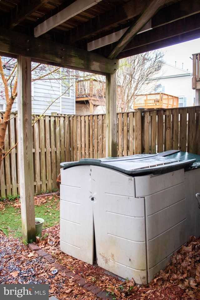 2095 Pawlet Dr - Photo 7 of 50