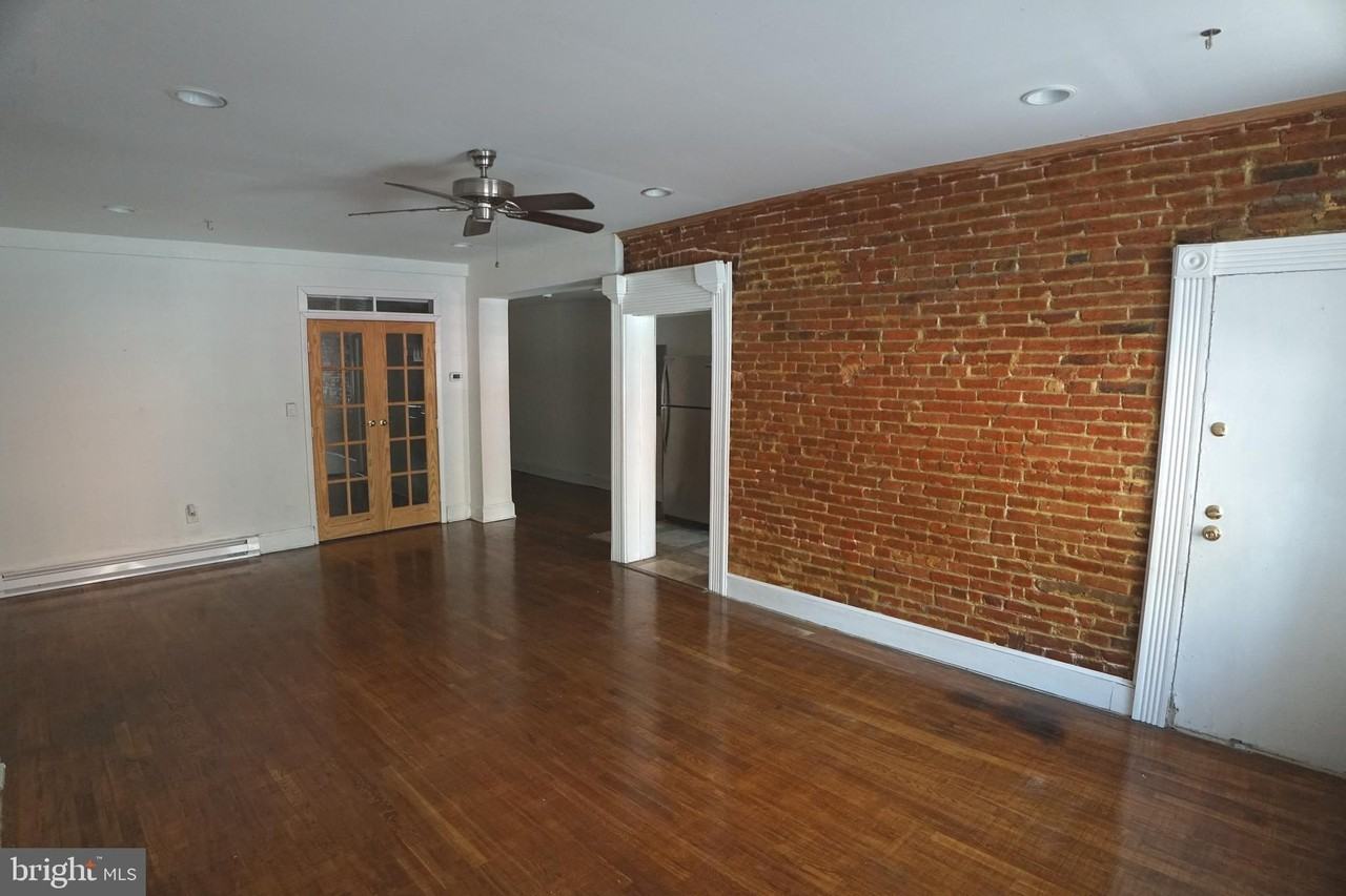 804 Cathedral St Apt 7 - Photo 2 of 22