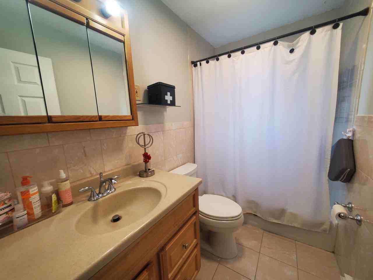 34 Faucett St #3 - Photo 5 of 8