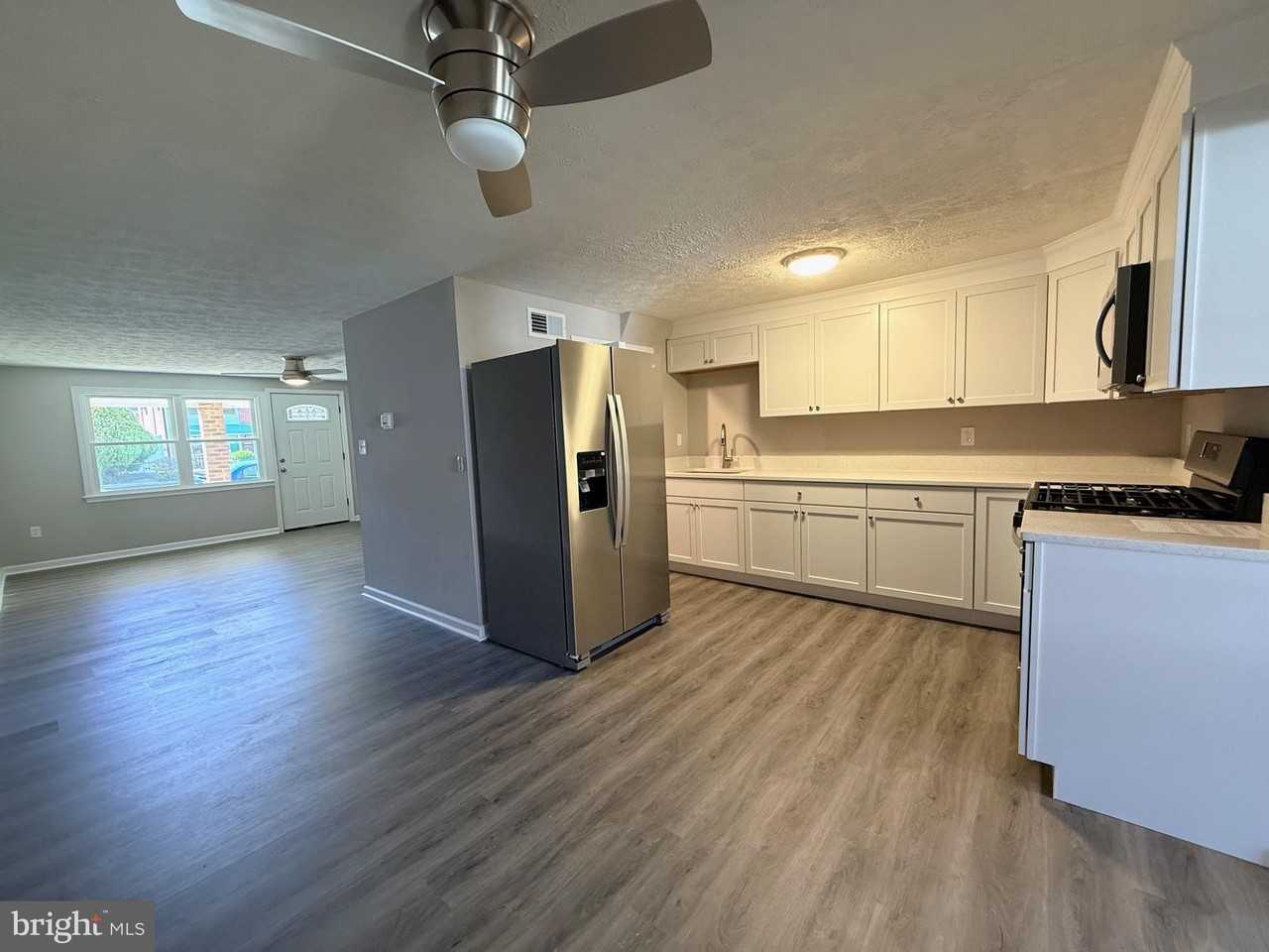 2021 Kelmore Rd - Photo 7 of 32