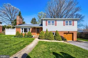 featured image of 114 E Seminary Ave