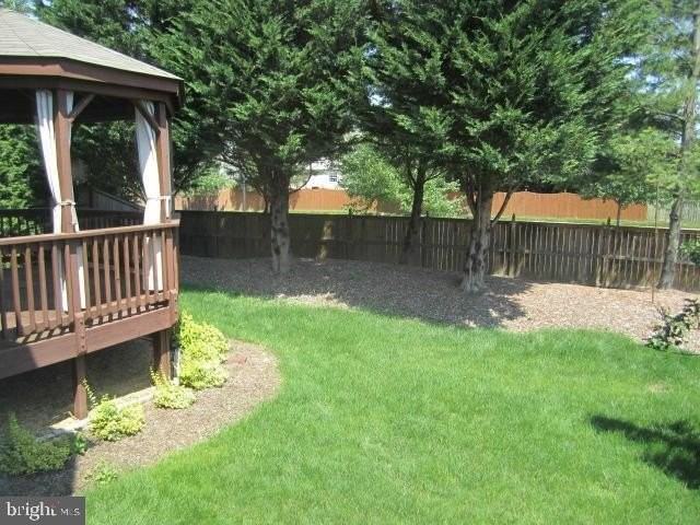 6802 Wythe Ct - Photo 6 of 20