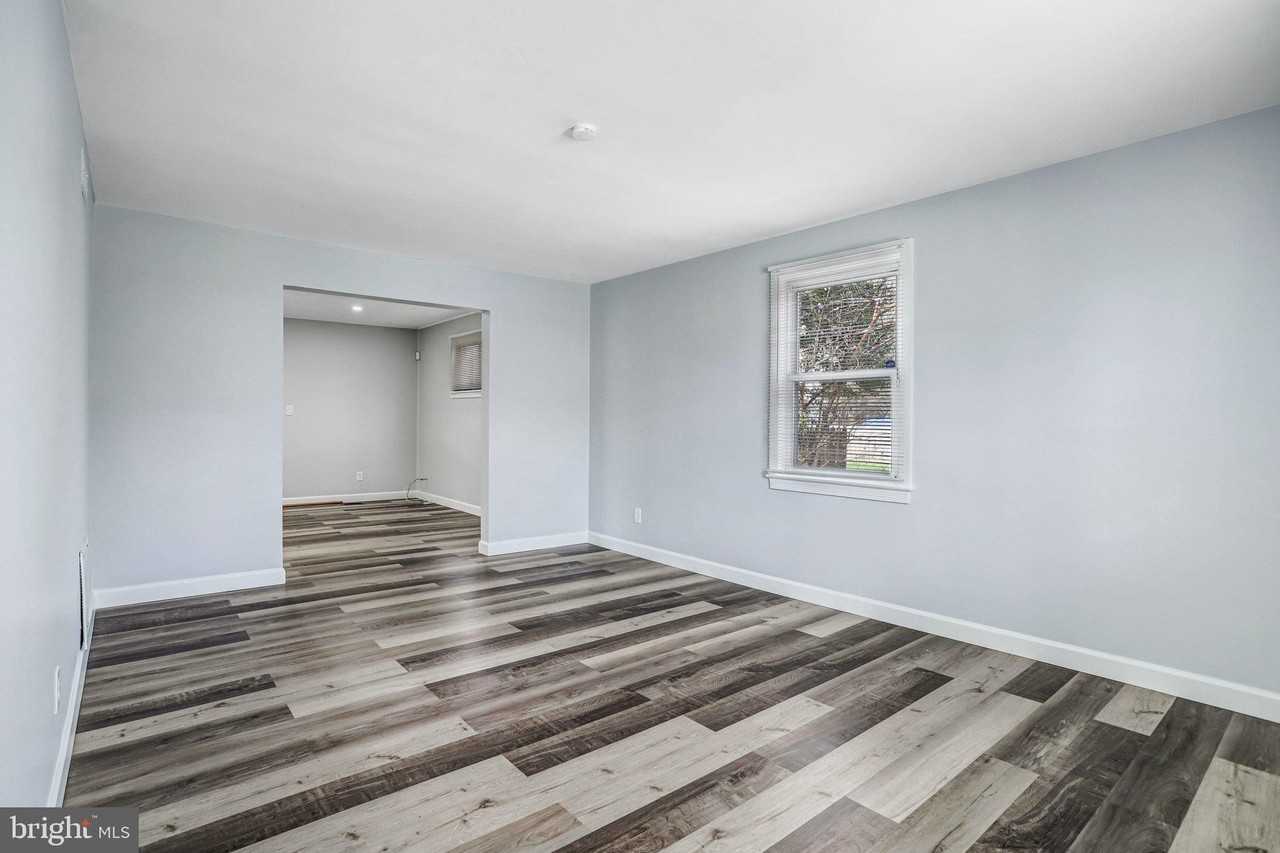 6226 20th Ave - Photo 4 of 45