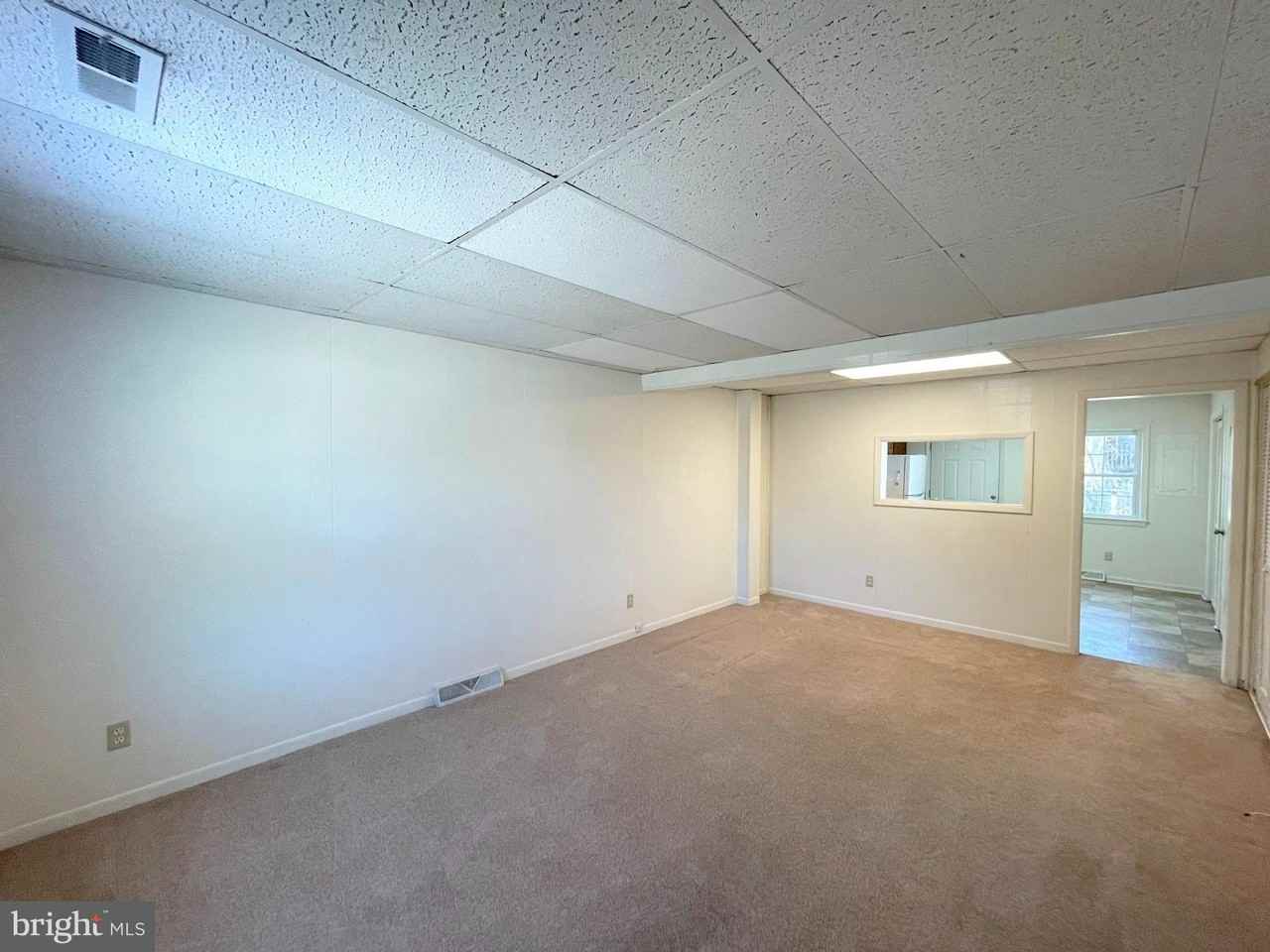 22095 Spring Valley Dr - Photo 5 of 16