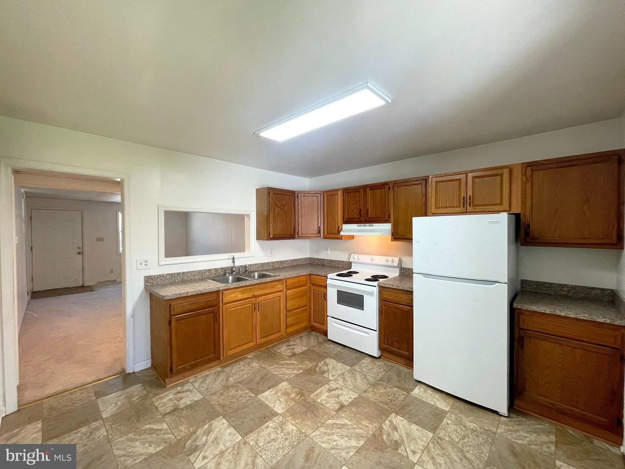 22095 Spring Valley Dr - Photo 6 of 16