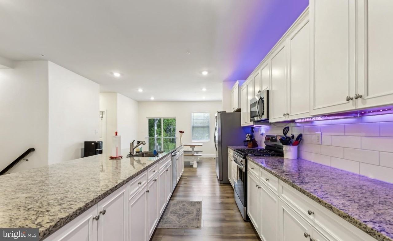 45455 Concord Way - Photo 6 of 34