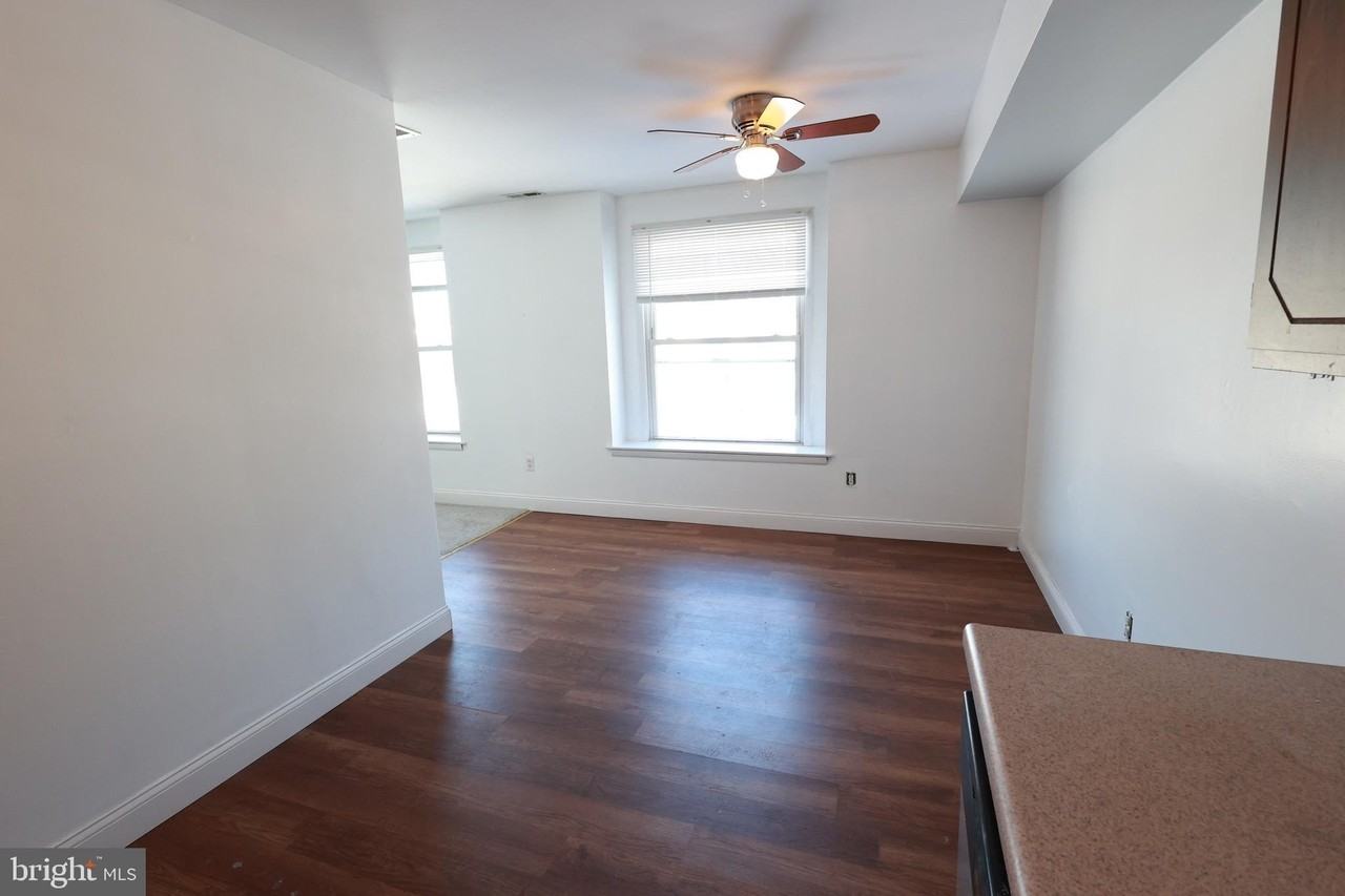 8 Fanelli Ln Unit A - Photo 2 of 17