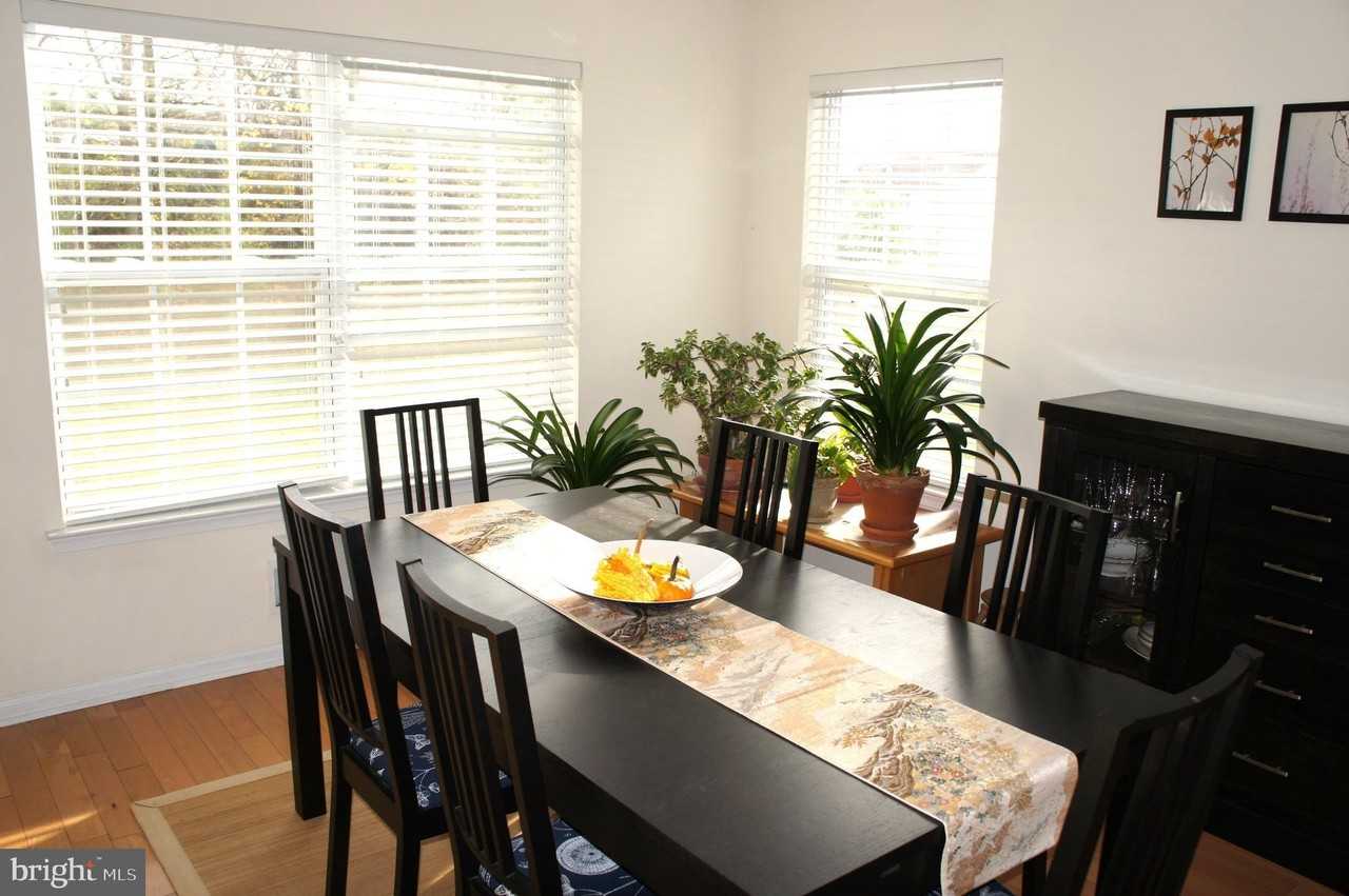 30 Richards Rd - Photo 3 of 10