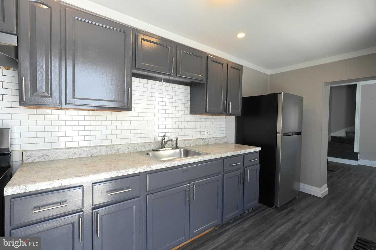 1614 Cotton St - Photo 4 of 22