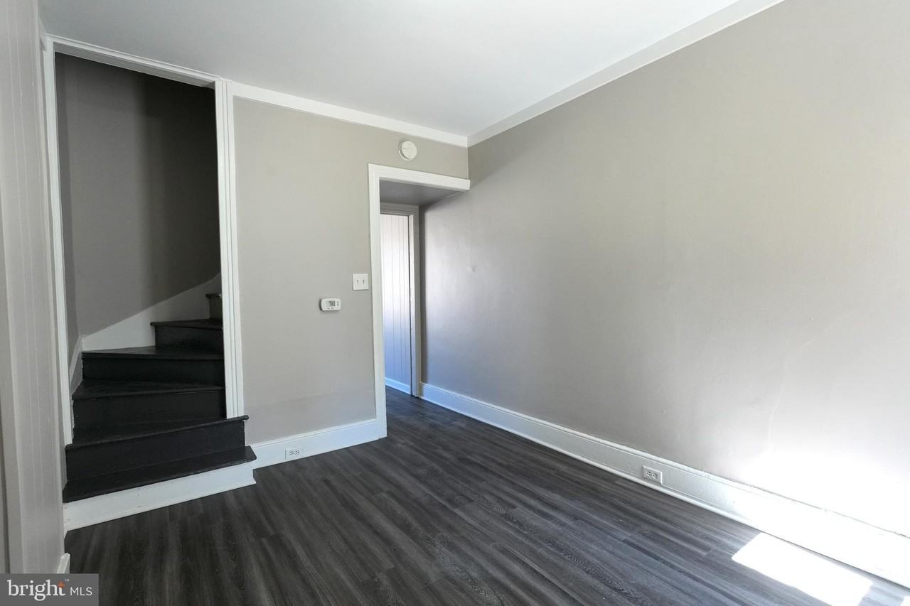 1614 Cotton St - Photo 5 of 22