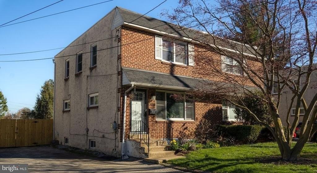 203 E Rosedale Ave - Photo 4 of 30