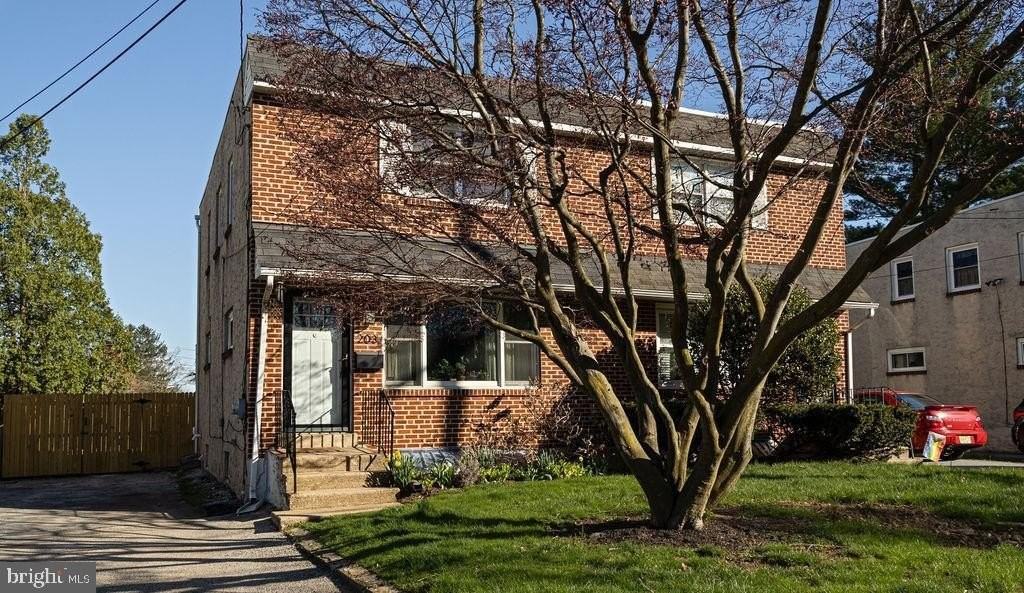 203 E Rosedale Ave - Photo 5 of 30