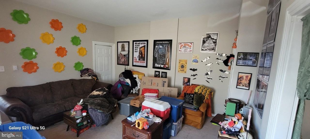 138 3rd St Unit 1 - Photo 5 of 9