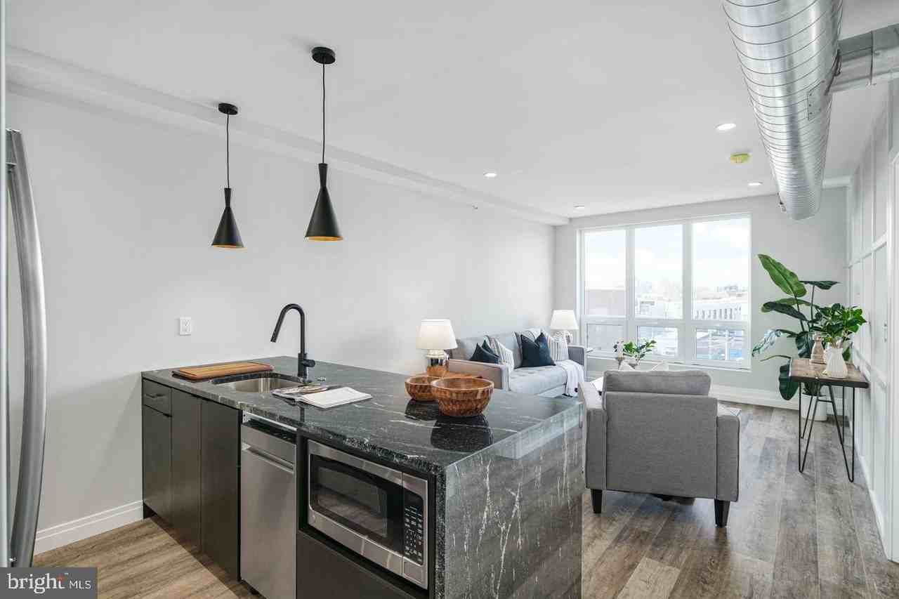 526 Brown St Apt 207 - Photo 5 of 27