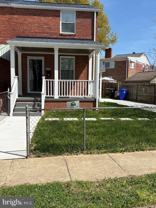 2449 S Oakland St - Photo 1 of 1