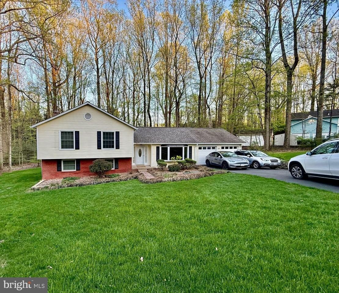 12220 Tall Pines Ct - Photo 3 of 4