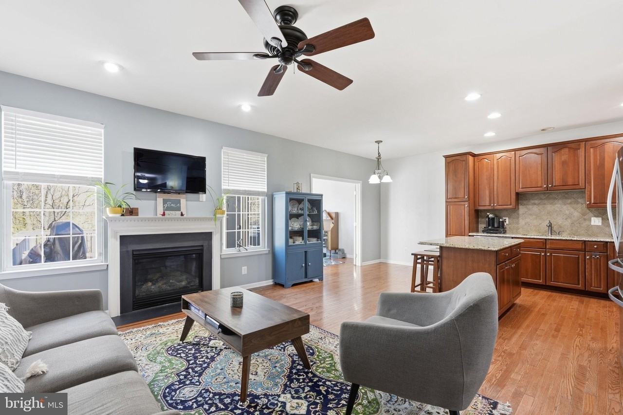 20060 Northville Hills Ter - Photo 4 of 25