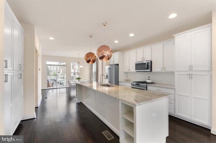 46077 Hall Rd - Photo 3 of 39