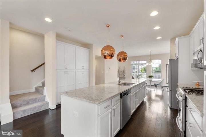 46077 Hall Rd - Photo 4 of 39