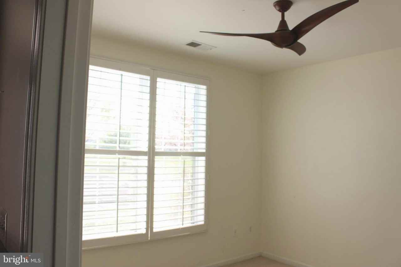 23261 Carters Meadow Ter - Photo 6 of 34