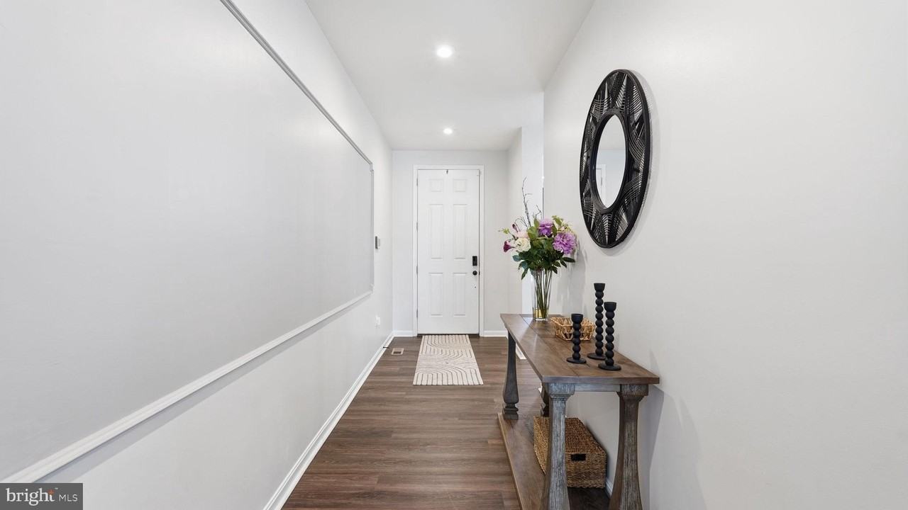 355 Pepperidge Dr - Photo 2 of 50