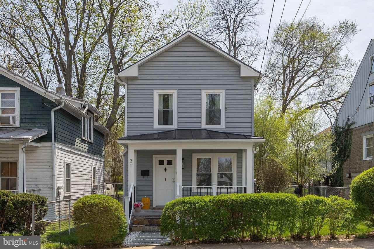 31 W Southwerk St - Photo 3 of 33