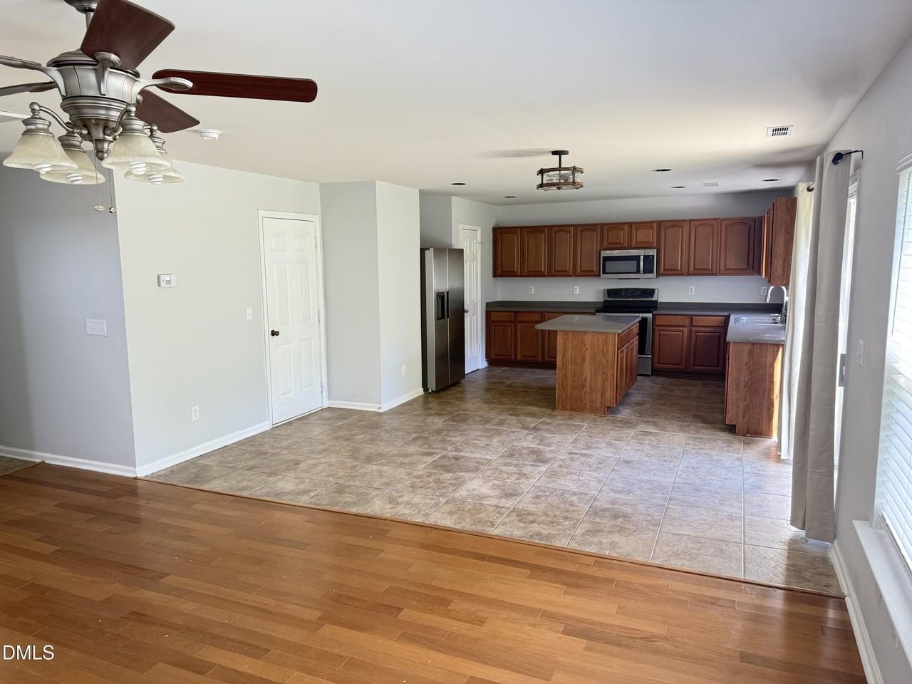 108 Poppy Hills Ct - Photo 3 of 20