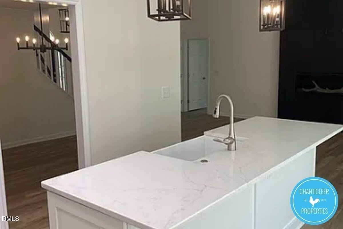 2309 Kendricks Ct - Photo 4 of 39