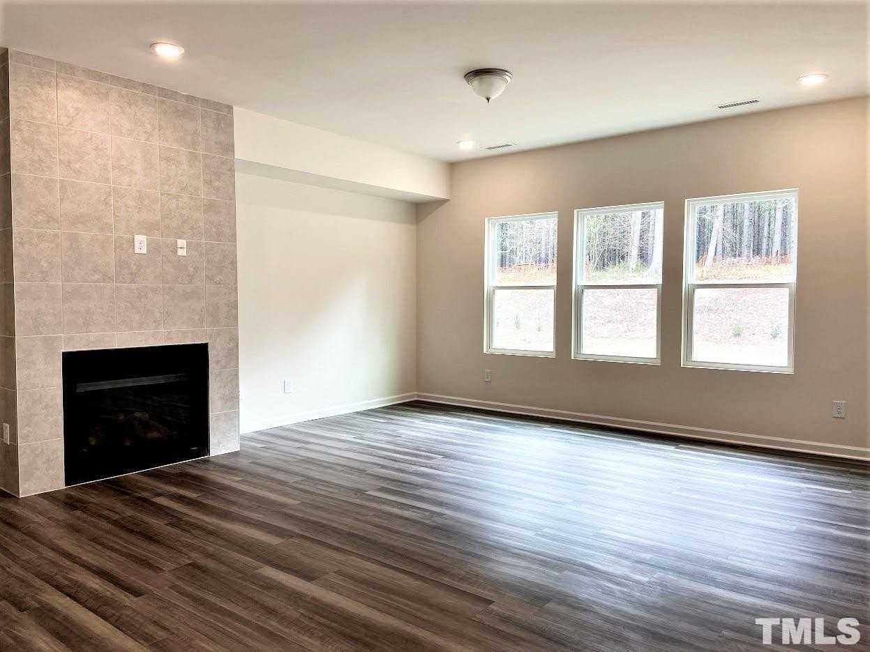 1221 Watcher Way - Photo 3 of 18