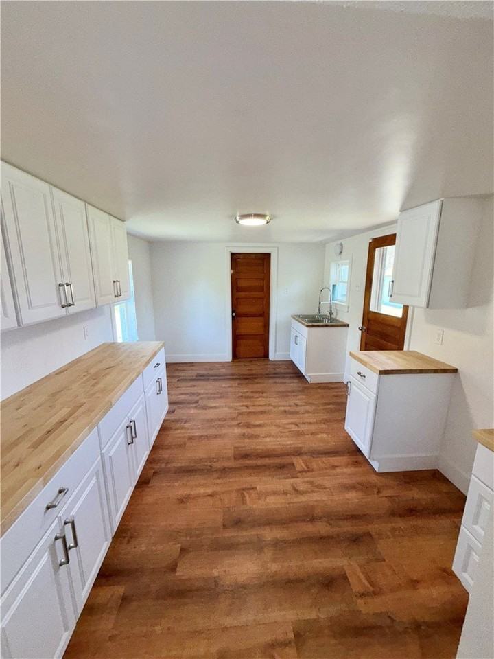 797 Walnut Hill Rd - Photo 3 of 13