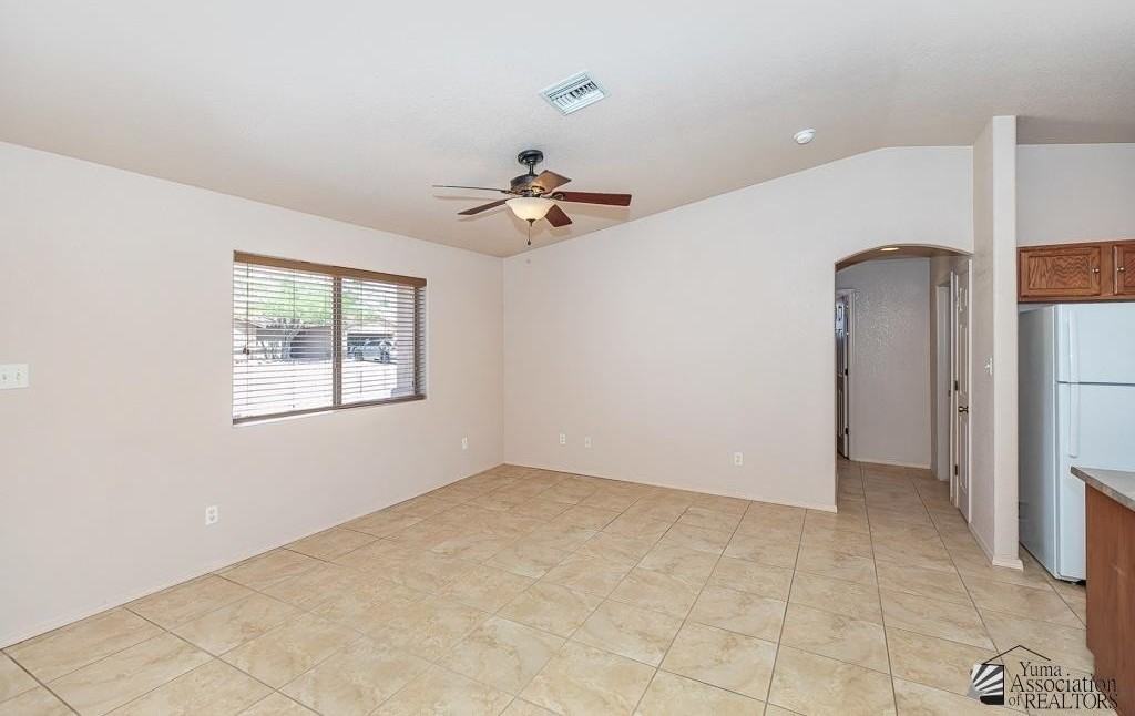 11149 E 26th St - Photo 4 of 21