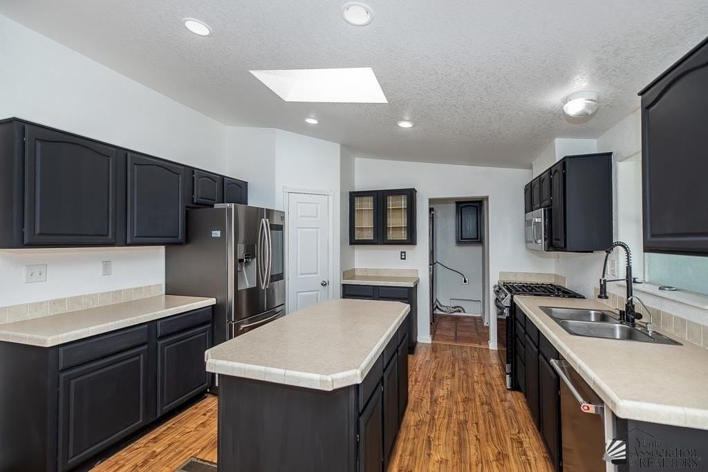 10439 E 37th St - Photo 5 of 19