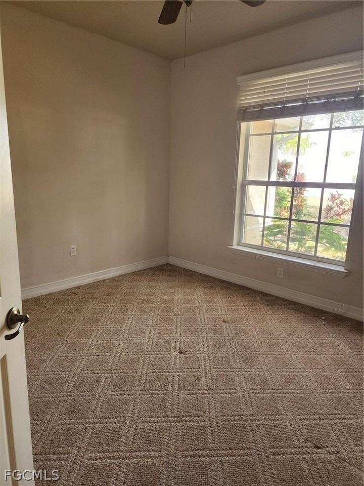 25211 Roland Ln - Photo 6 of 17