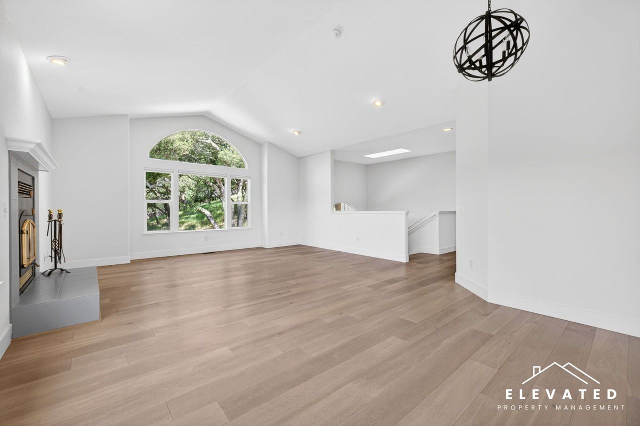 9400 Chalk Hill Rd #1 - Photo 7 of 50