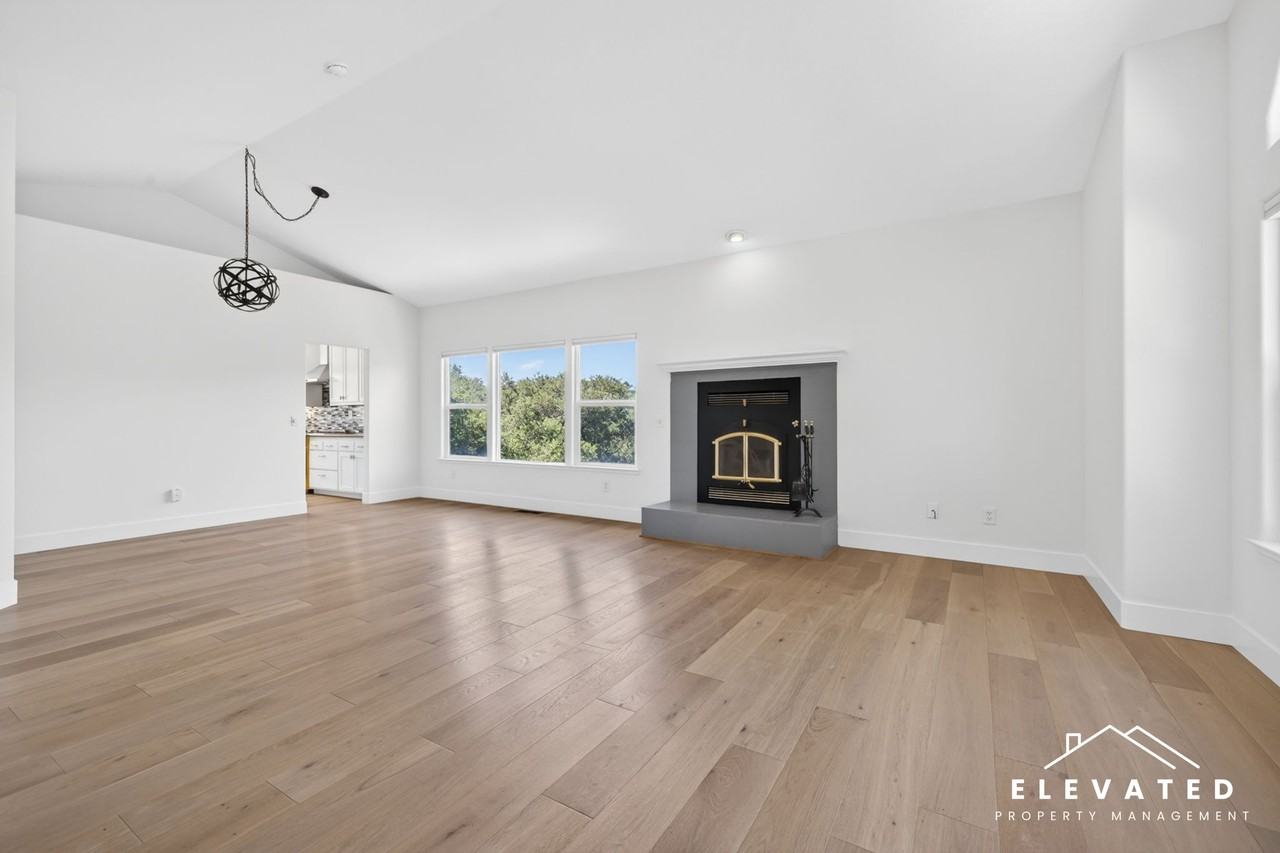 9400 Chalk Hill Rd #1 - Photo 5 of 50